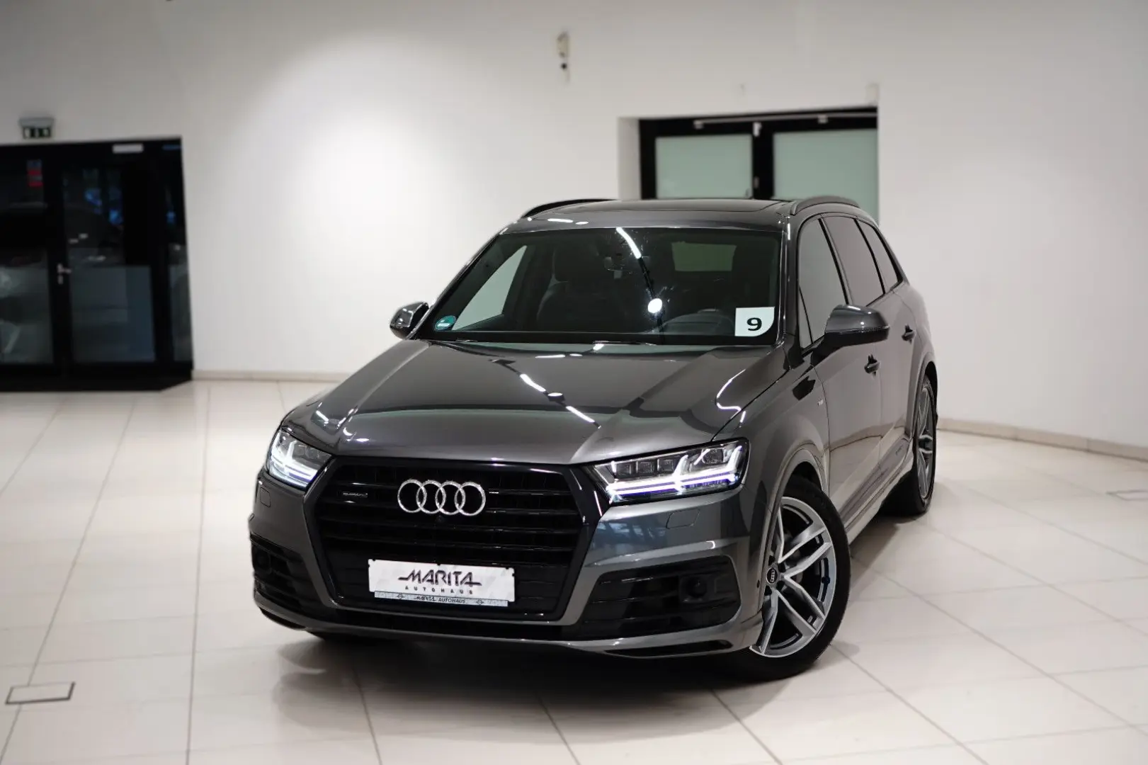 Audi Q7 50|S-LINE|
