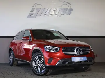 GLC 300 4MATIC 360  PANO SHZ AMBIE TEMP TOTW R18