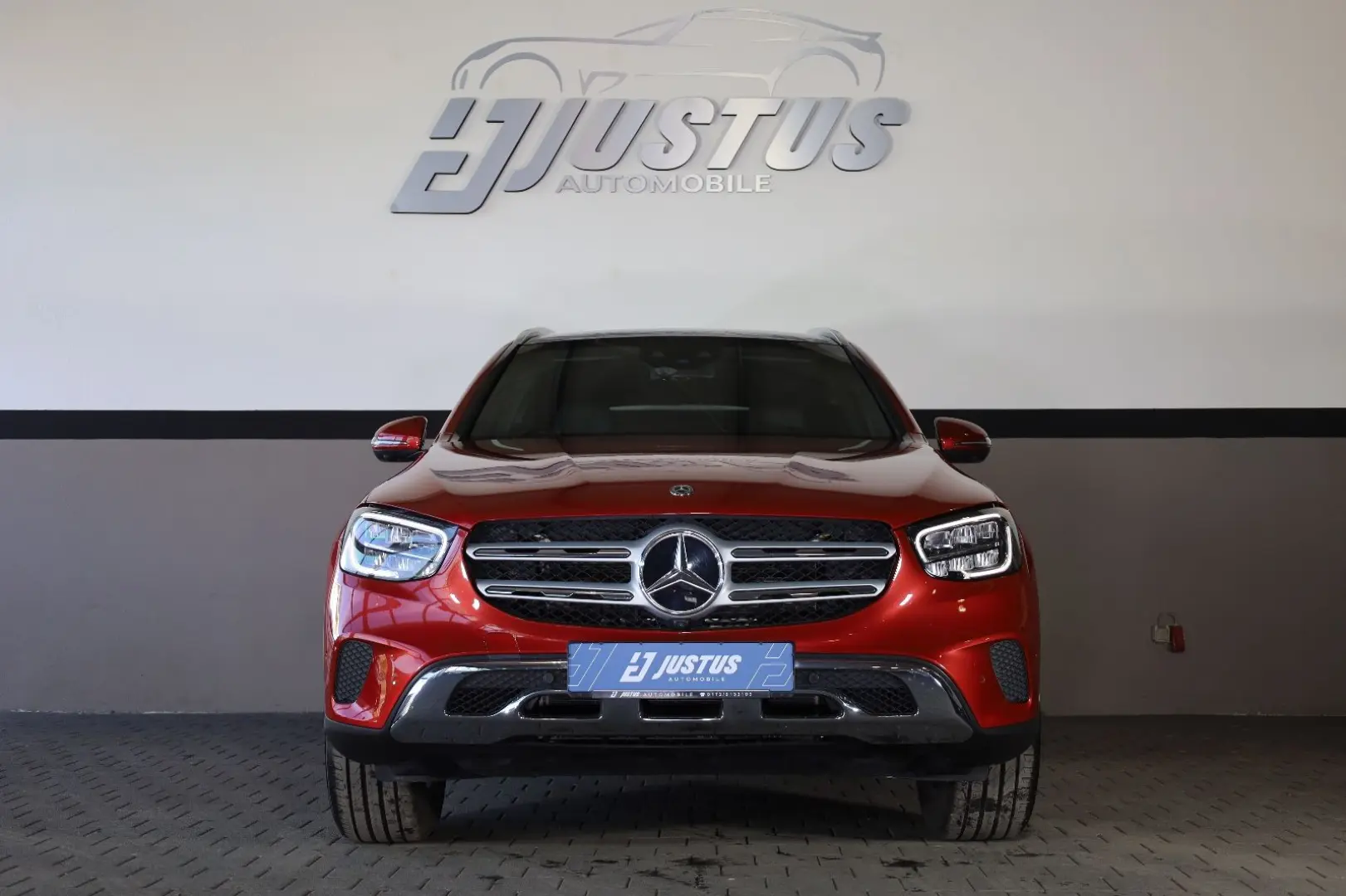 GLC 300 4MATIC/360*/PANO/SHZ/AMBIE/TEMP/TOTW/R18