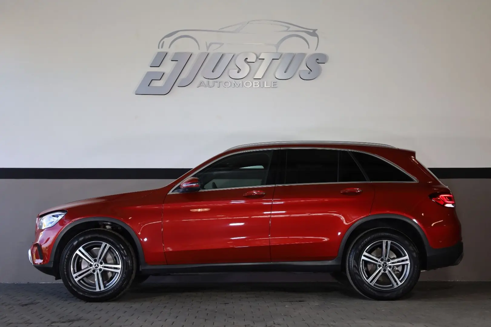 GLC 300 4MATIC/360*/PANO/SHZ/AMBIE/TEMP/TOTW/R18