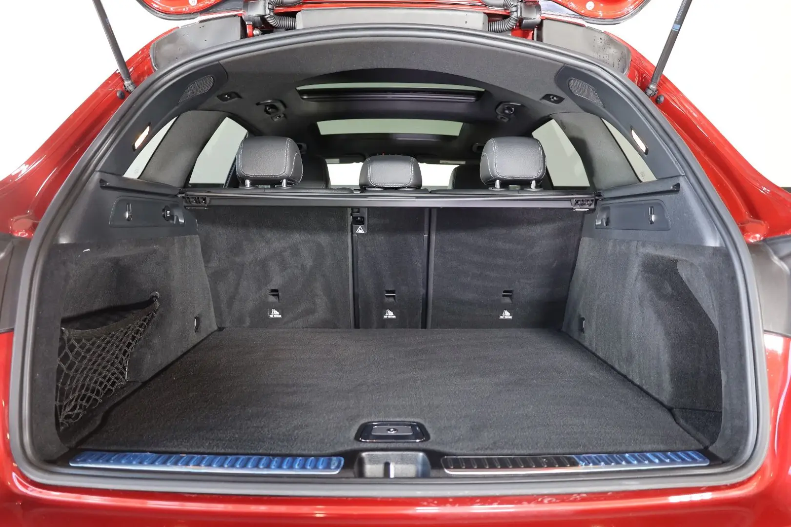GLC 300 4MATIC/360*/PANO/SHZ/AMBIE/TEMP/TOTW/R18