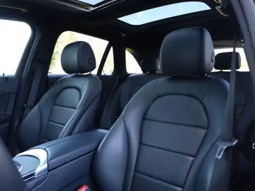 GLC 300 4MATIC/360*/PANO/SHZ/AMBIE/TEMP/TOTW/R18