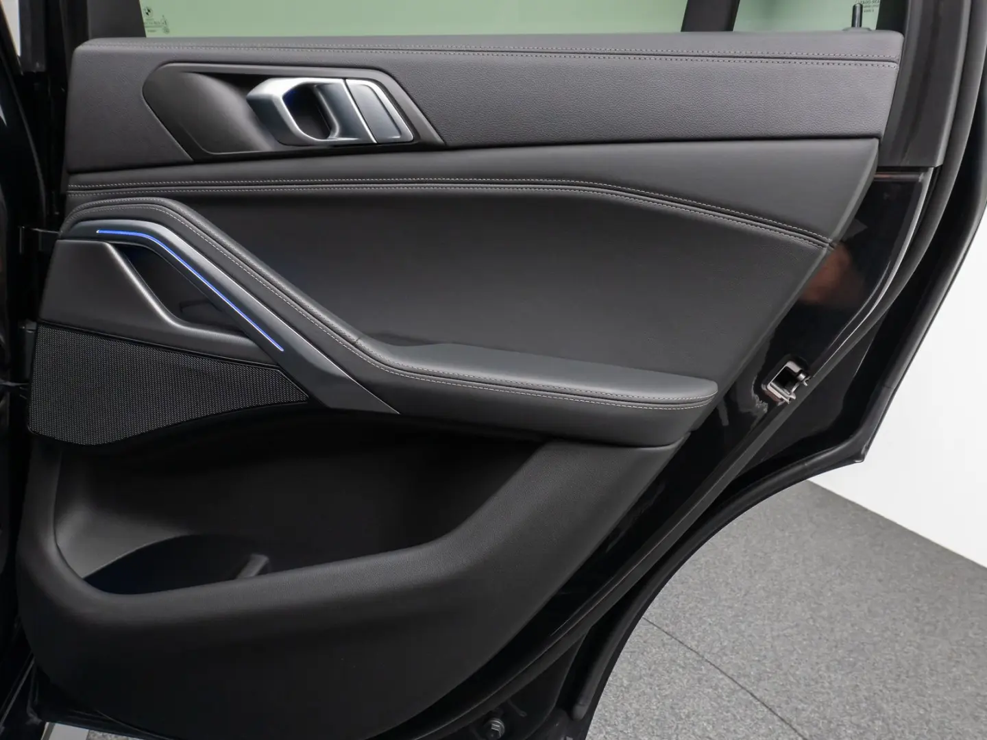 BMW X6 30d xDrive M Sport DAB 360°DisplKey LEASING
