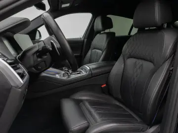 BMW X6 30d xDrive M Sport DAB 360°DisplKey LEASING