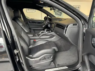 Cayenne S SportDesign SoftClose Matrix HeadUp 22