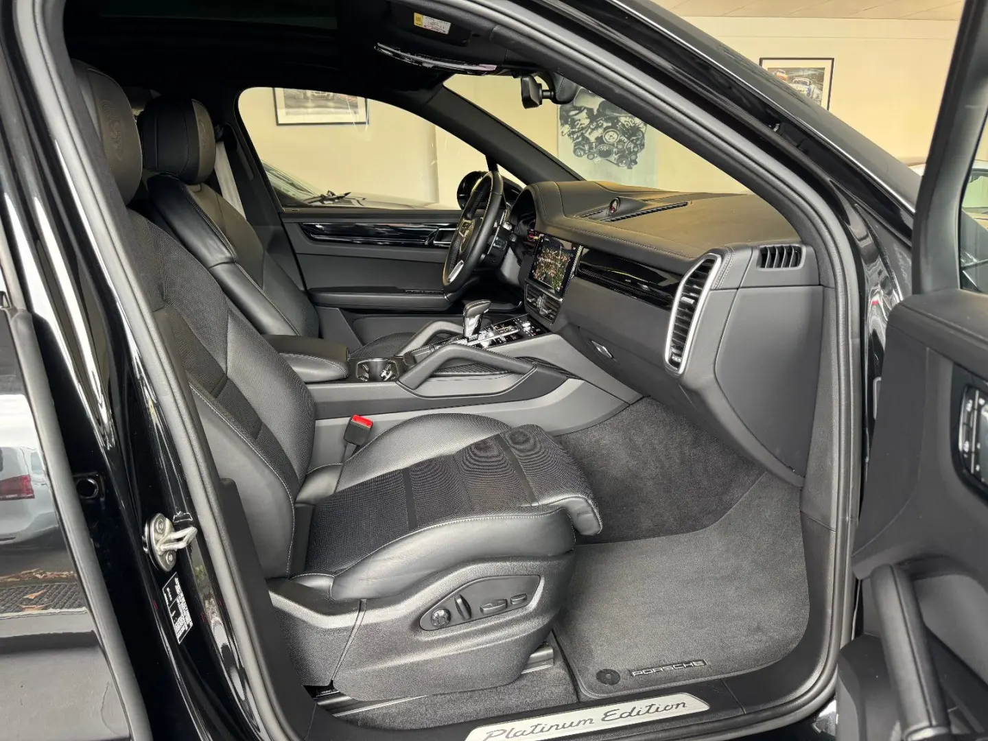 Cayenne S SportDesign SoftClose Matrix HeadUp 22