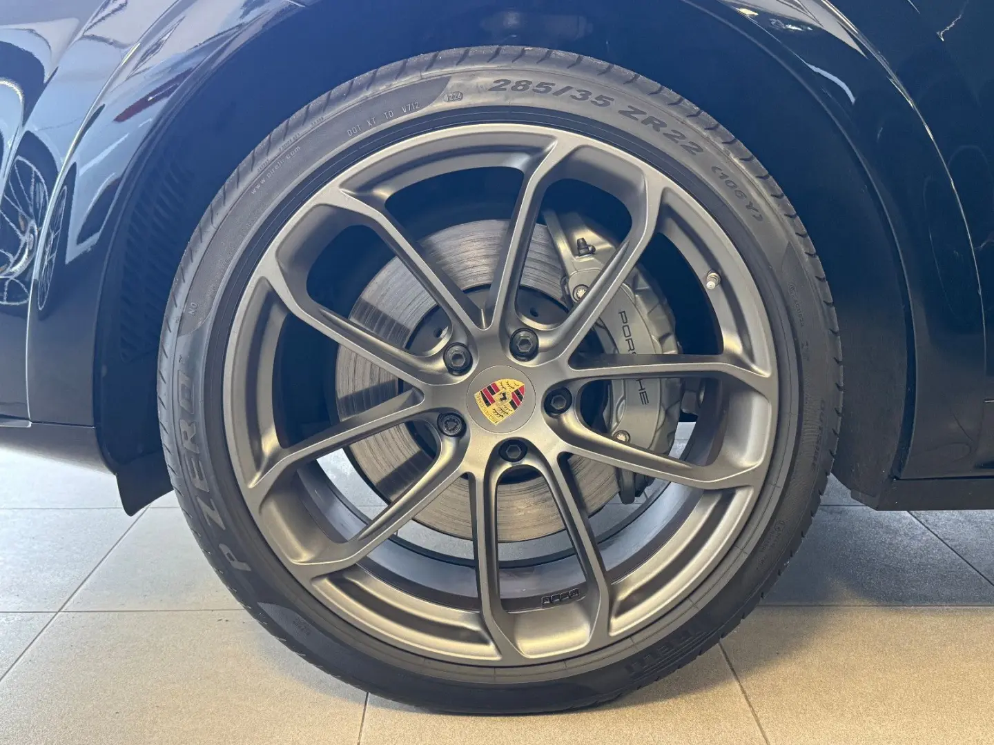 Cayenne S SportDesign SoftClose Matrix HeadUp 22
