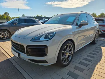 Cayenne S Platinum Edition Luftfederung Pano