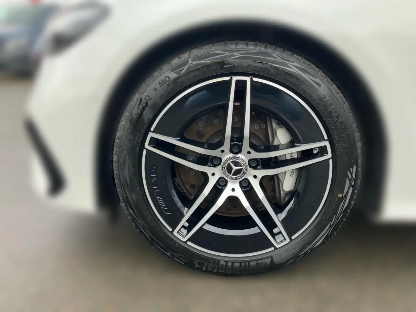 E 200 AMG Night-Paket*LenkradHz*Kamera*CarPlay*