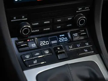 Boxster Tempostat DAB Navi Sitzheizung PDLS