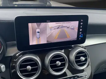 GLC 300 Hybrid 19*360°*AHK*LED*Off-Road-Styling