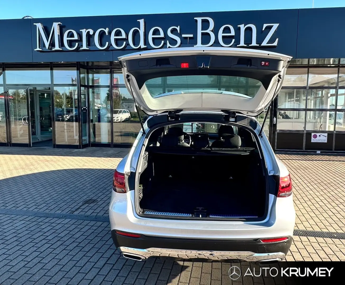 GLC 300 4MATIC Distronic+Mulibeam+Hands Free A.