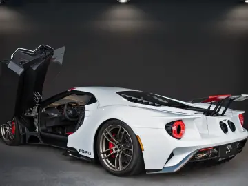 GT Heritage Edition - Full Carbon Package - DE
