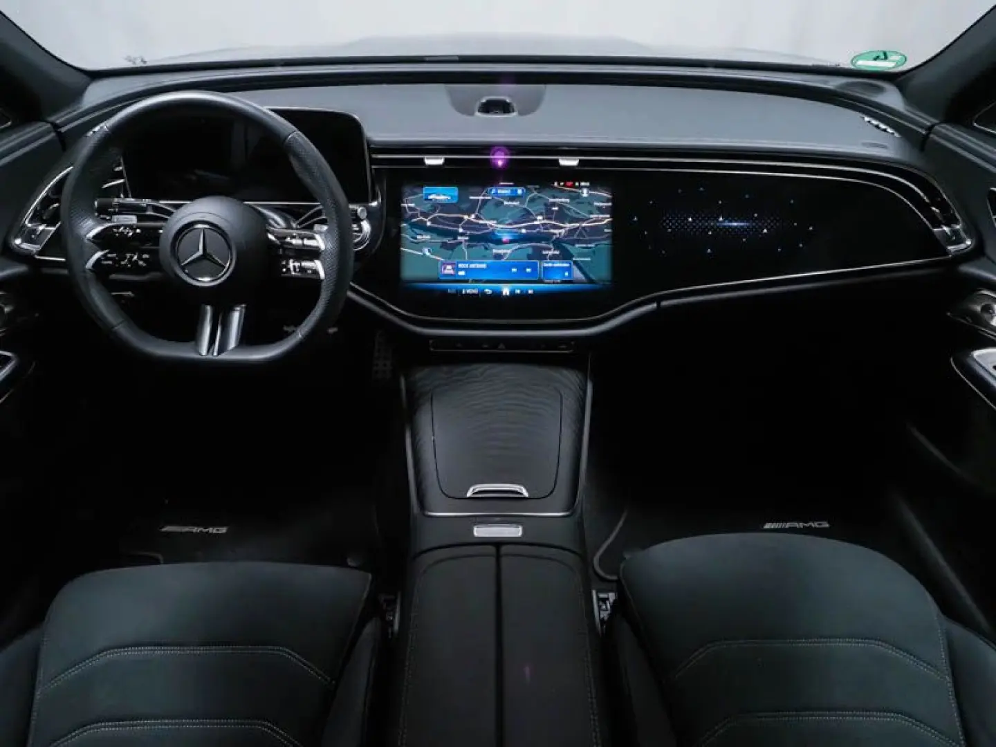 E 200 AMG-Sport/Super/Burm4D/Night/Distr/Cam/20'