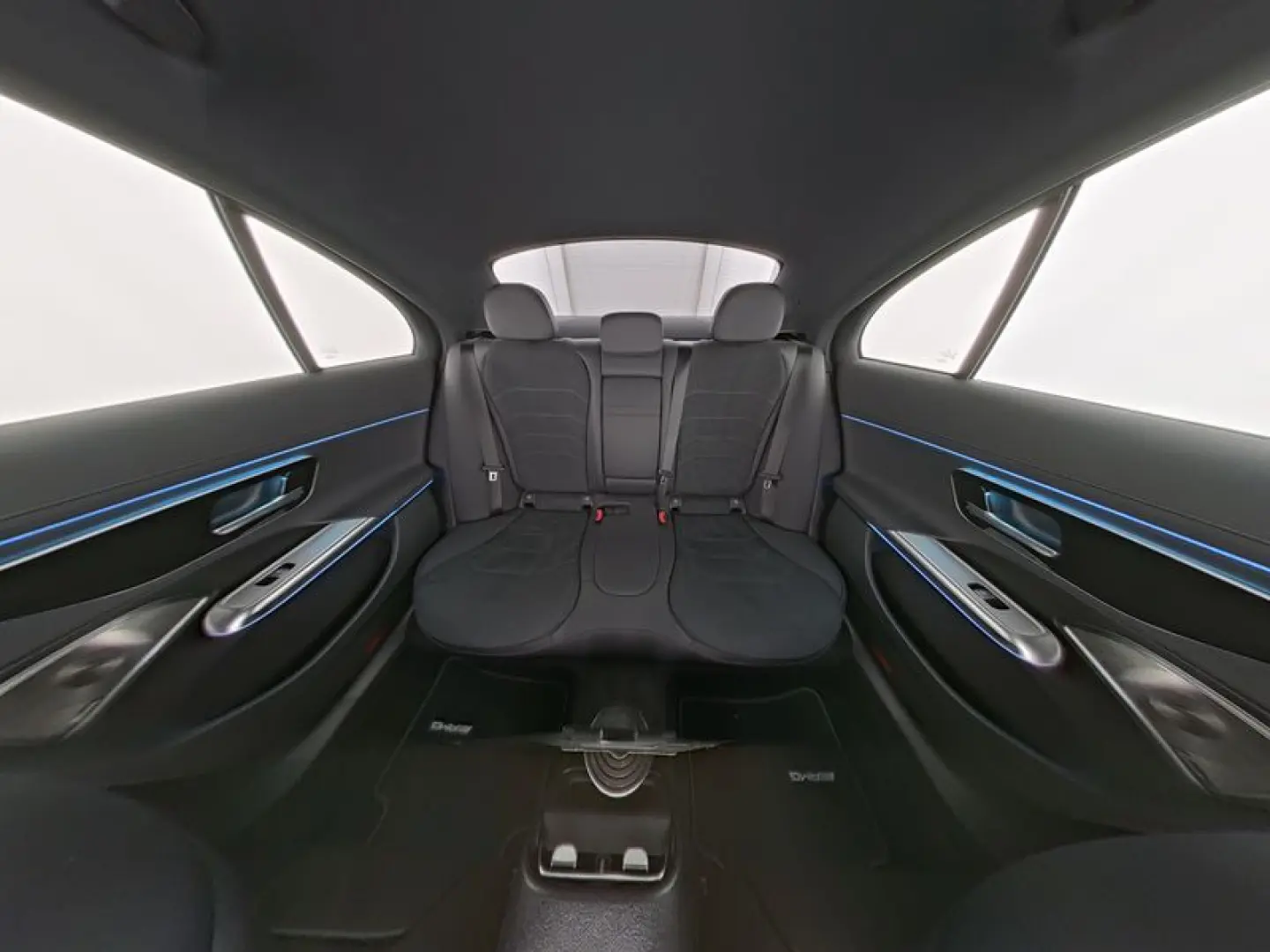 E 200 AMG-Sport/Burm/Night/Ambi+/Keyl/Navi/LED