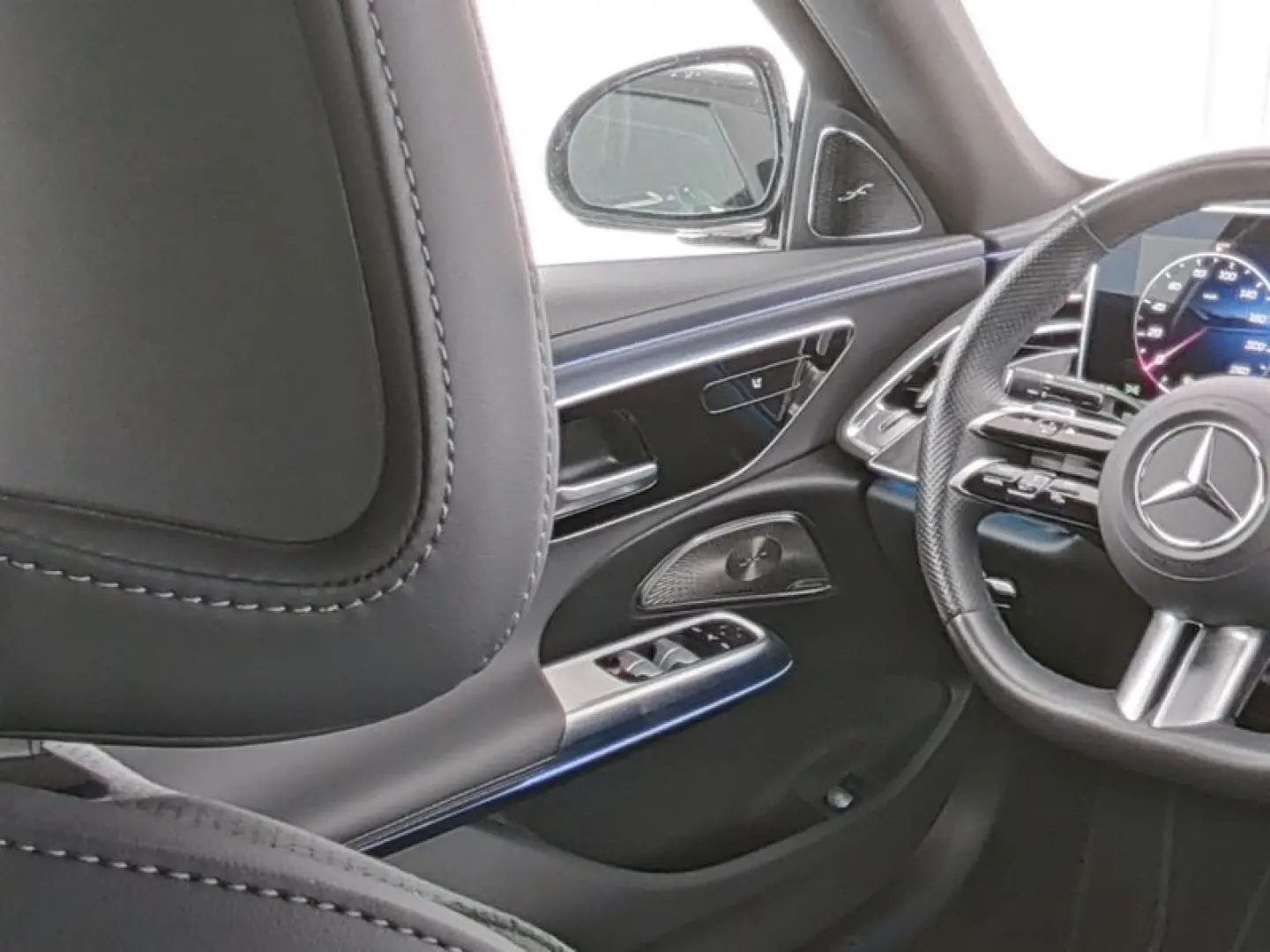 E 200 AMG-Sport/Burm/Night/Ambi+/Keyl/Navi/LED