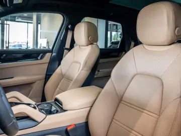 Porsche Cayenne S SportDesign PDCC HeadUp