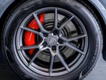 Porsche Cayenne S SportDesign PDCC HeadUp