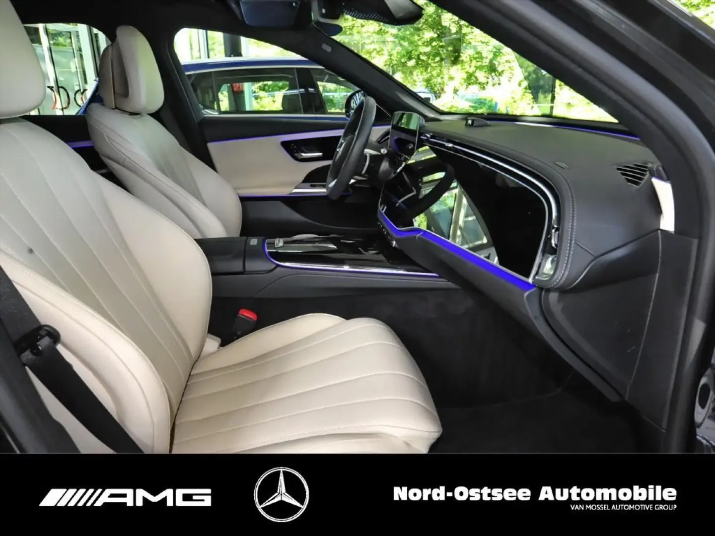 E 200 Lim AMG ADV SUPERSCREEN SOUND 4D KEYLESS