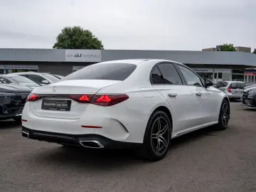 E 200 AMG-Sport/Super/Pano/Night/Totw/Distr/19'