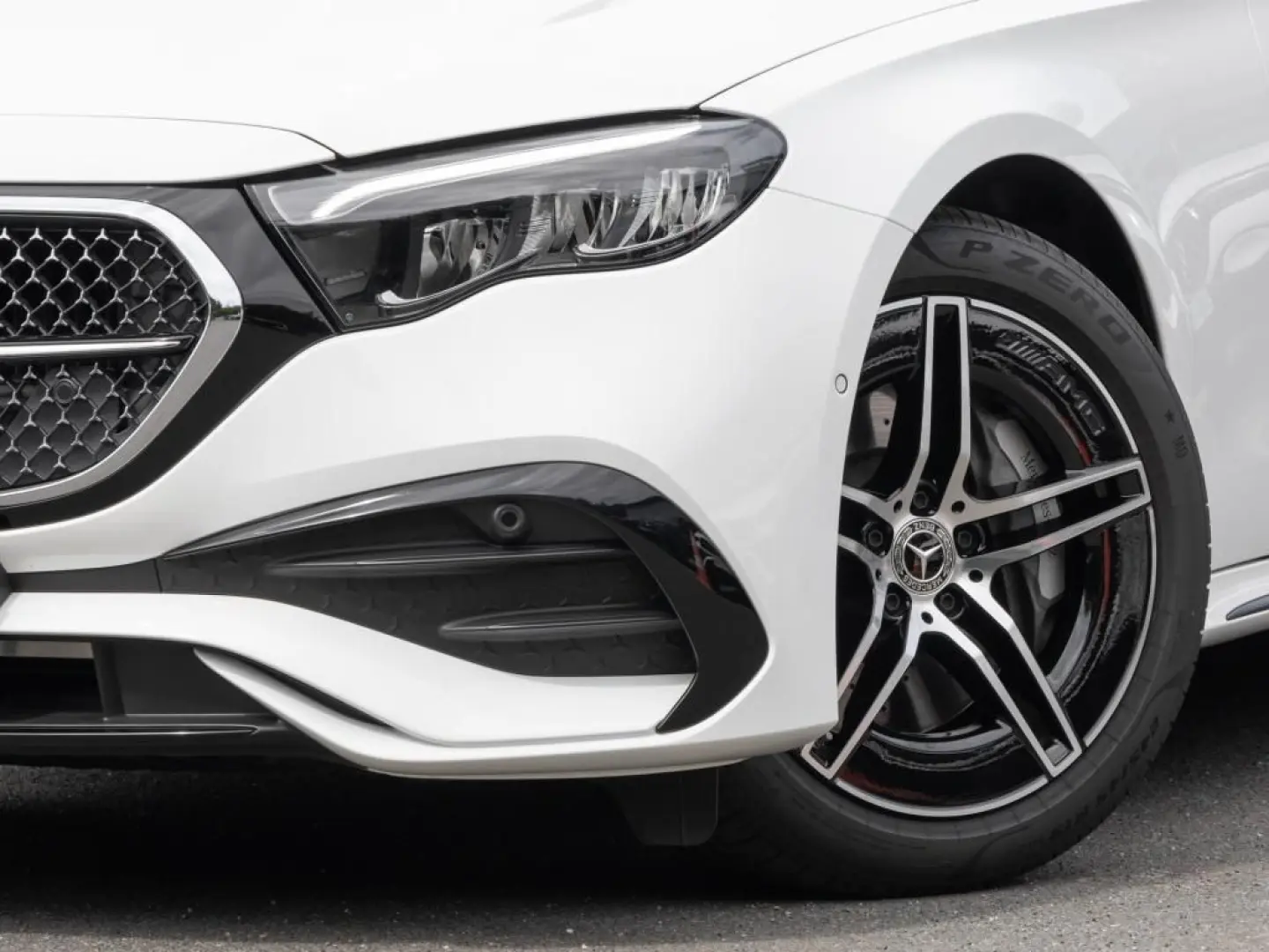 E 200 AMG/Superscreen/LED/Pano/Burm4D/Night19''