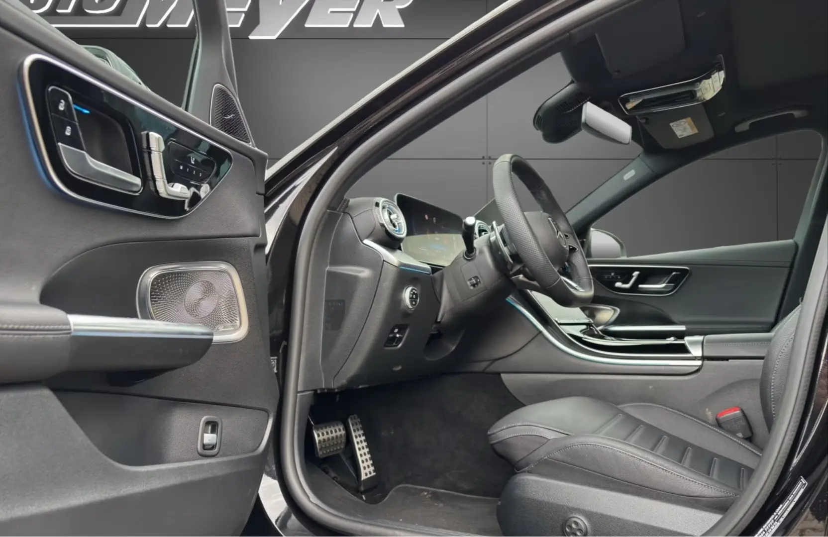 Mercedes-Benz C 43 AMG 4M+PANO+HUD+360°+BURMESTER