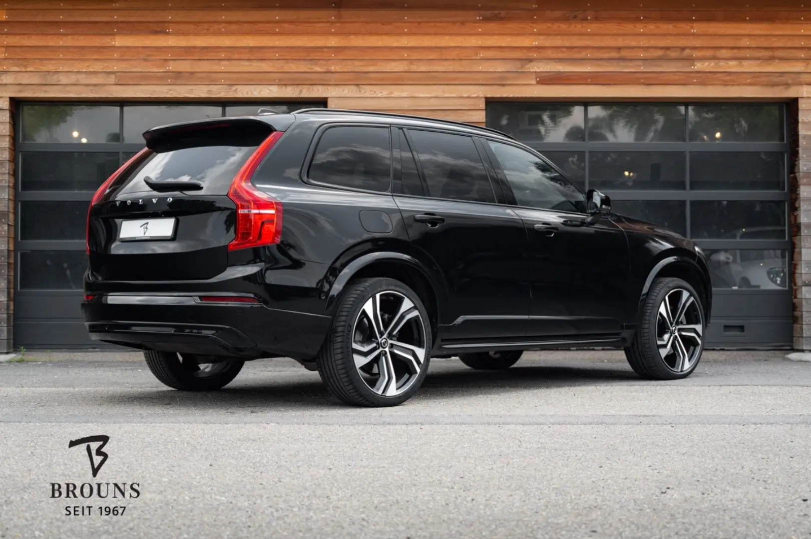 XC90 T8 | HUD | B&W | Luft | 22