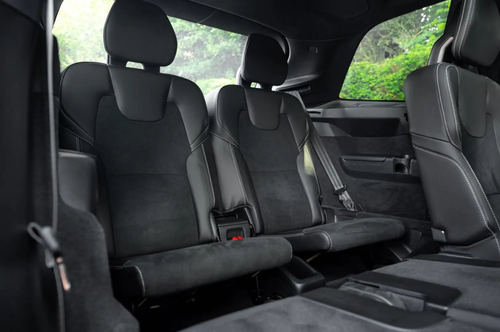XC90 T8 | HUD | B&W | Luft | 22