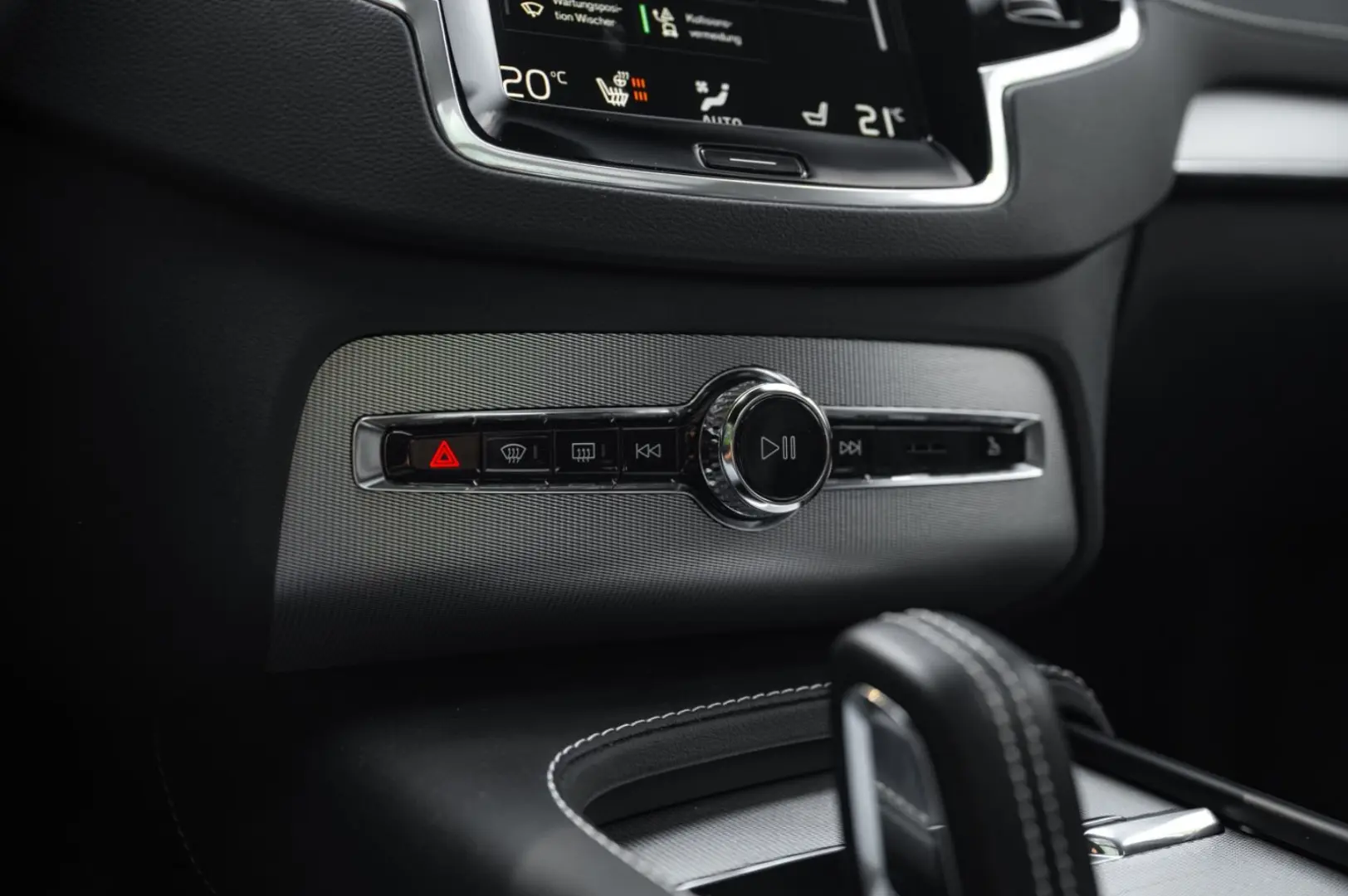 XC90 T8 | HUD | B&W | Luft | 22
