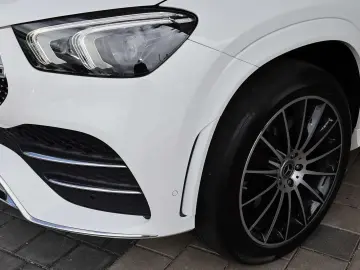GLE 350 d 4M AMG AHK+MEMORY+DISTRONIC+HIFI+360°
