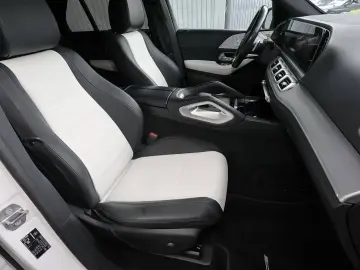GLE 350 d 4M AMG AHK+MEMORY+DISTRONIC+HIFI+360°