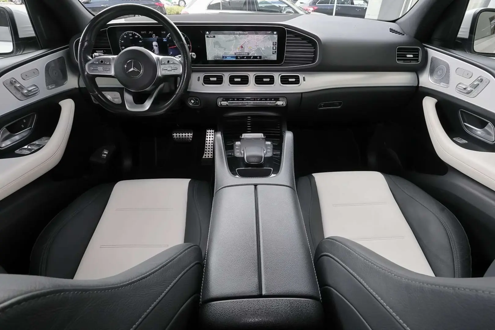 GLE 350 d 4M AMG AHK+MEMORY+DISTRONIC+HIFI+360°