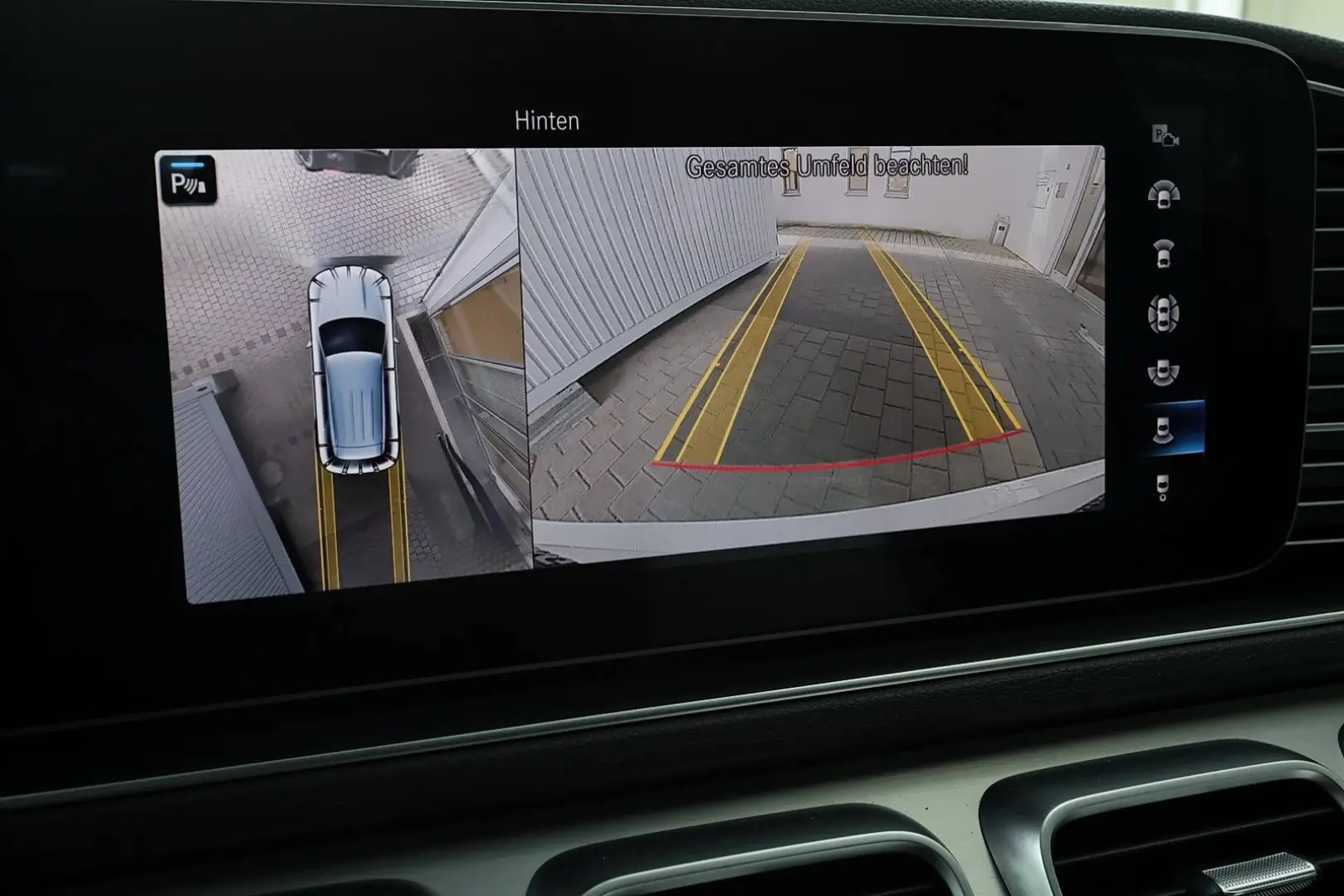 GLE 350 d 4M AMG AHK+MEMORY+DISTRONIC+HIFI+360°