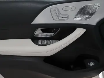 GLE 350 d 4M AMG AHK+MEMORY+DISTRONIC+HIFI+360°