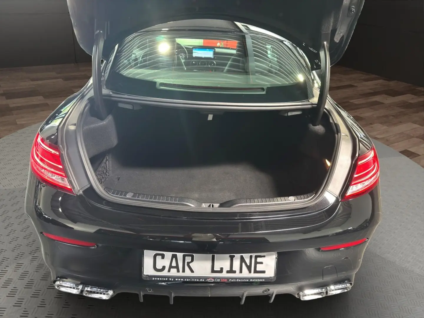C 63 AMG 4.0 V8 Coupe PANO*BURM*LEDER*DISTRO