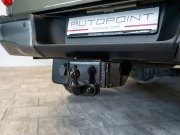 Hilux 2.8 D4-D INVINCIBLE °AHK°JBL°Navi°