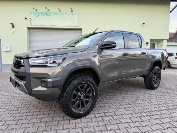 Hilux Double Cab Invincible 4x4 Navi Kamera SHZ