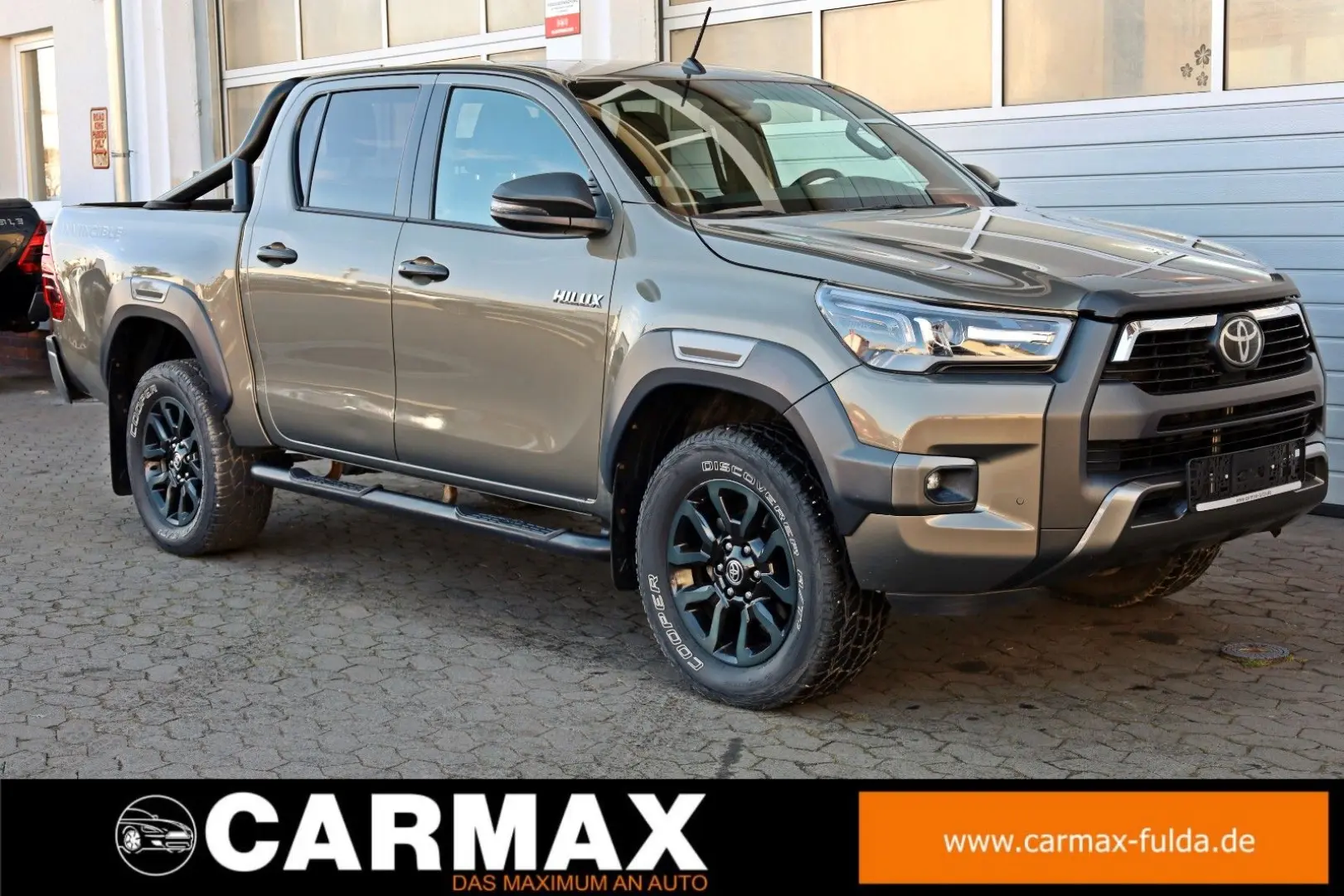 Hilux 2.8 D4-D Invincible ,VOLL! ACC,JBL,LED,AHK