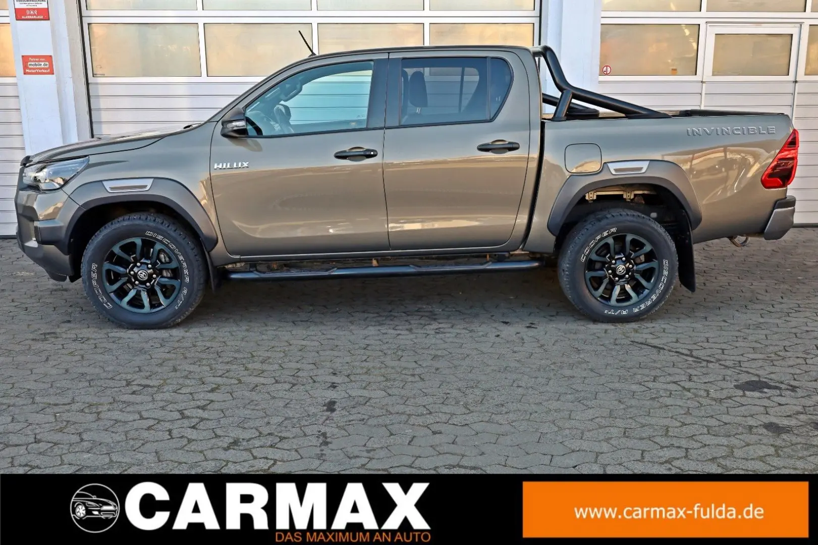 Hilux 2.8 D4-D Invincible ,VOLL! ACC,JBL,LED,AHK