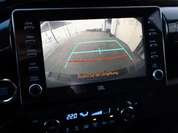 Hilux 2.8 D4-D Invincible ,VOLL! ACC,JBL,LED,AHK