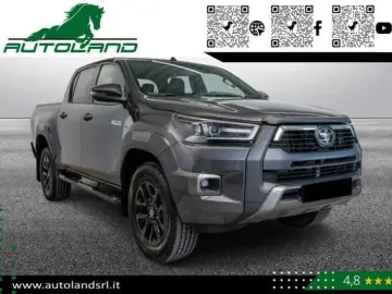 TOYOTA Hilux Invincible 2.8d A/T 4WD Double Cab 