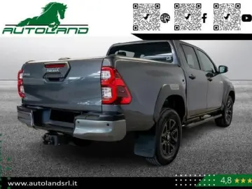 TOYOTA Hilux Invincible 2.8d A/T 4WD Double Cab 