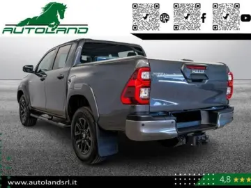 TOYOTA Hilux Invincible 2.8d A/T 4WD Double Cab 