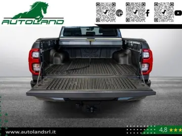 TOYOTA Hilux Invincible 2.8d A/T 4WD Double Cab 