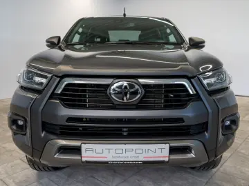 Hilux 2.8D4-D INVINCIBLE °AHK°Assistenz°Rollo°