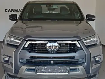 Hilux 2.8 D-4D Invincible,ACC,Rollbügel,LED,AHK