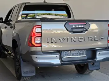Hilux 2.8 D-4D Invincible,DOKA,ACC,WERKSGARANTIE