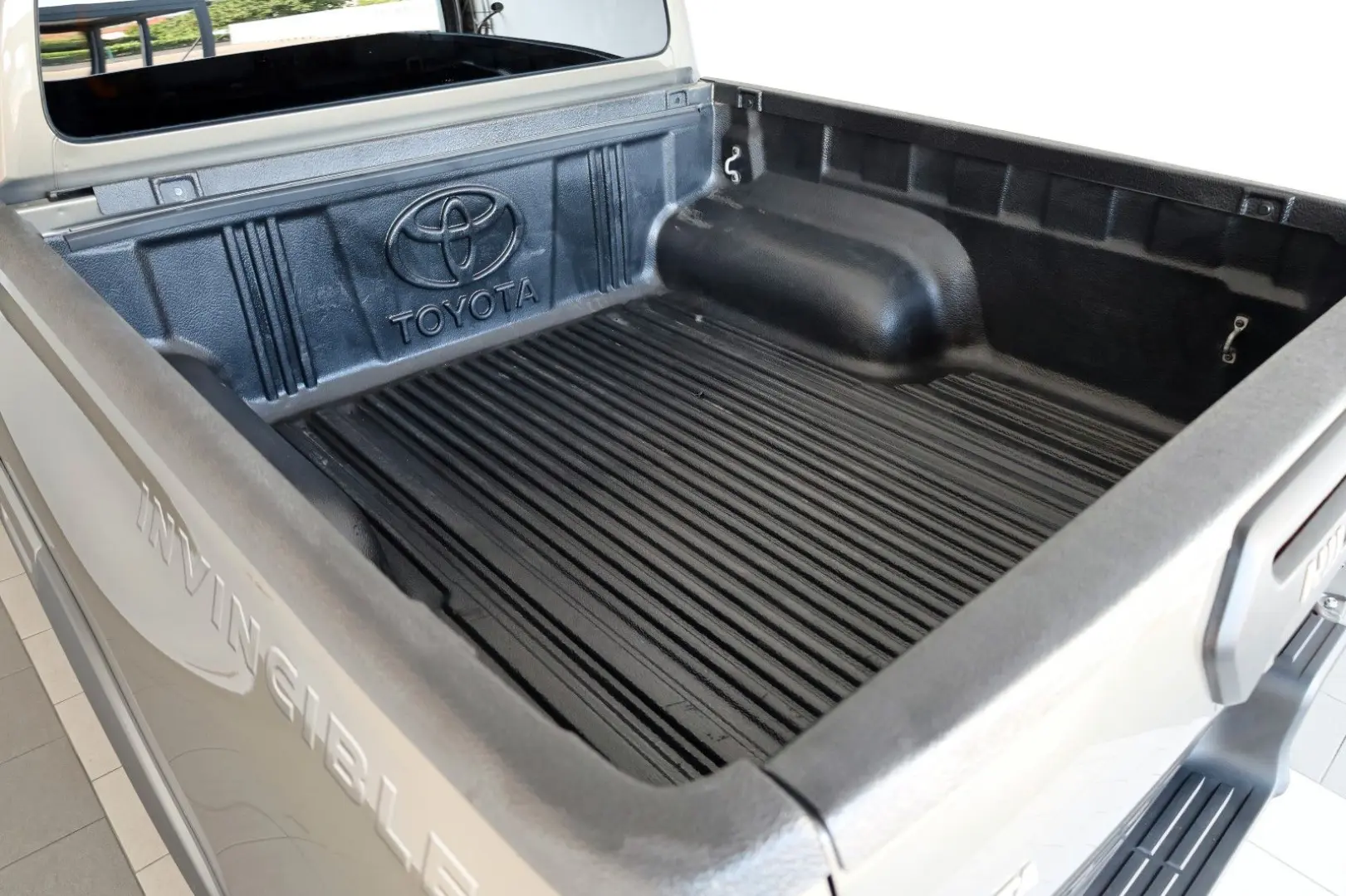 Hilux 2.8 D-4D Invincible,DOKA,ACC,WERKSGARANTIE