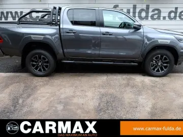Hilux 2.8 D-4D Invincible,ACC,Rollbügel,Sthz,AHK