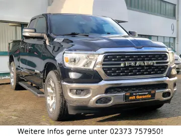 RAM 1500 5.7l Quad Cab, Kamera, Navi-App